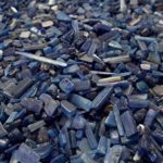 JM Future Blue Kyanite Nature Stones & Crystal Tumbled Chips Gemstone Crushed Pieces Irregular Shaped Jewelry Making Home Crafts Projects Flower Pot Fish Tank Decoration Gift 1.1 lb