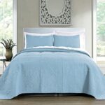 Quilt Set Full/Queen Size Sky Blue – Oversized Bedspread – Soft Microfiber Lightweight Coverlet for All Season – 3 Piece Includes 1 Quilt and 2 Shams, Geometric Pattern