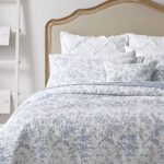 Laura Ashley- King Quilt Set, Cotton Reversible Bedding Set with Bonus Pillow Cover, All Season Cottage Home Décor (Amberley Blue, King)