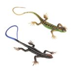 NUOBESTY Realistic Fake Lizards Artificial Reptile Lizard Models Plastic Lizards Action Figures for Halloween and April Fool’s Day Pranks, 2 Pieces
